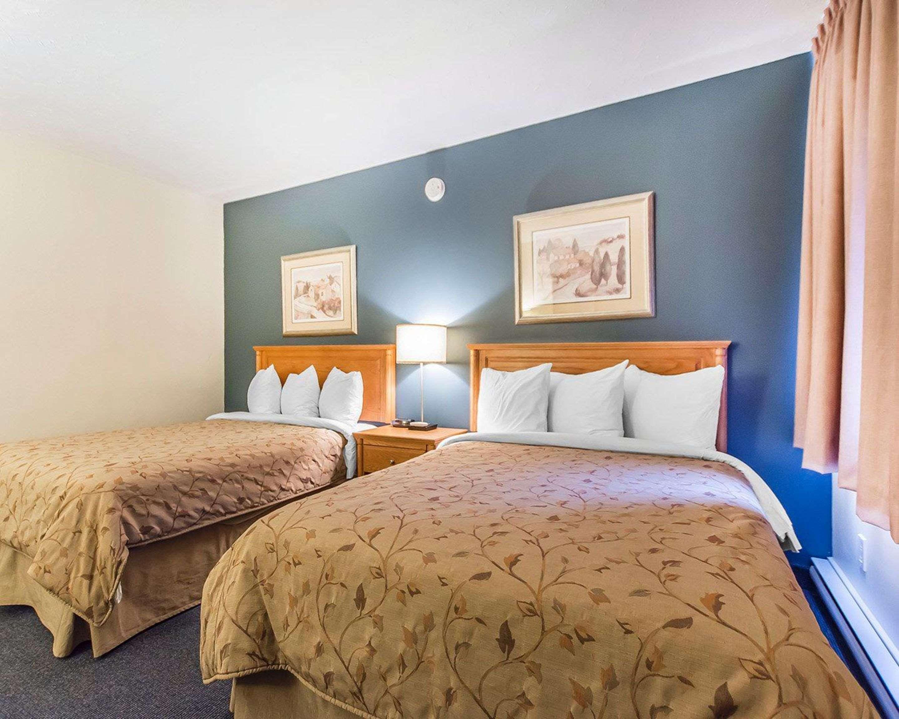 Quality Inn Rouyn-Noranda Ngoại thất bức ảnh