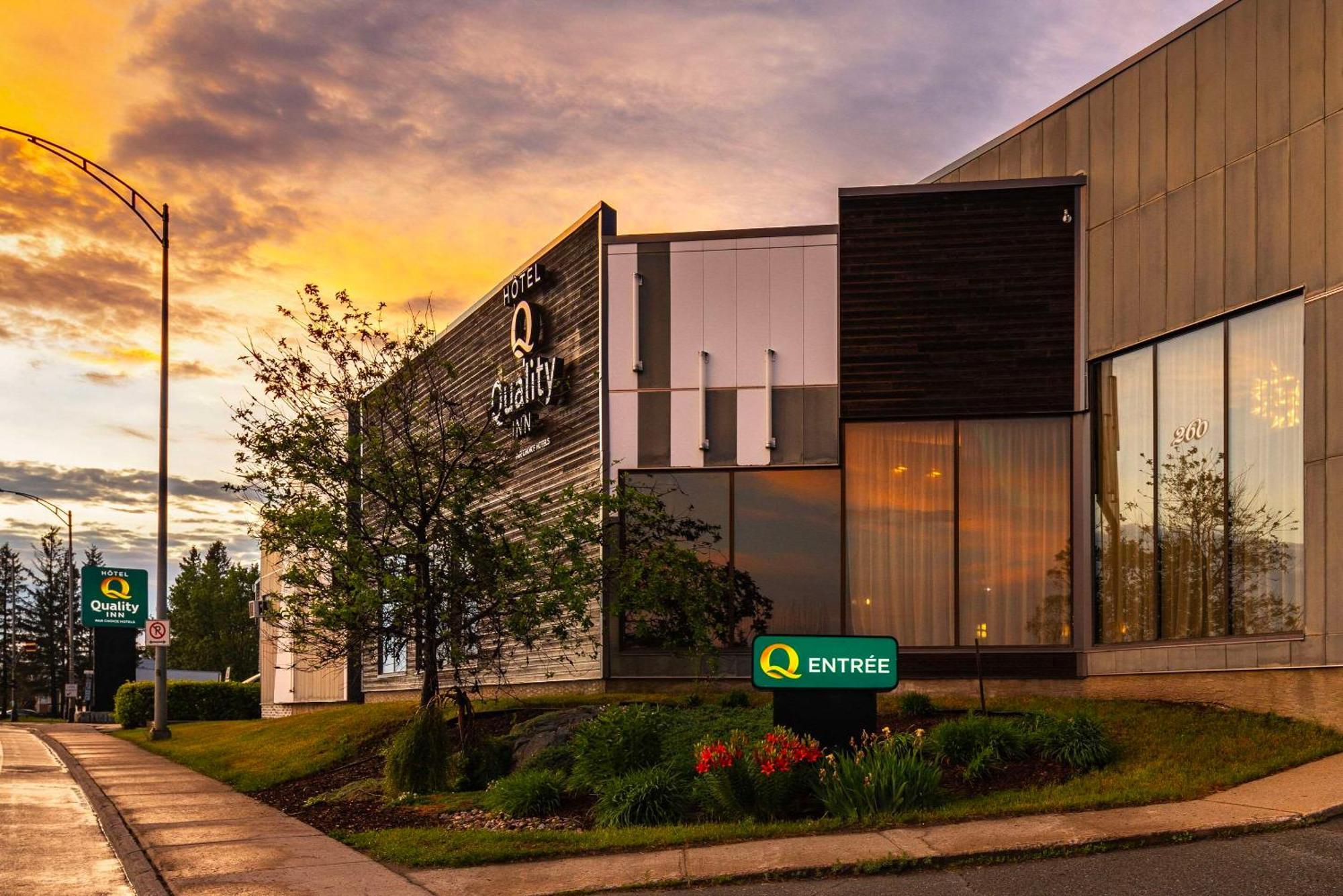 Quality Inn Rouyn-Noranda Ngoại thất bức ảnh