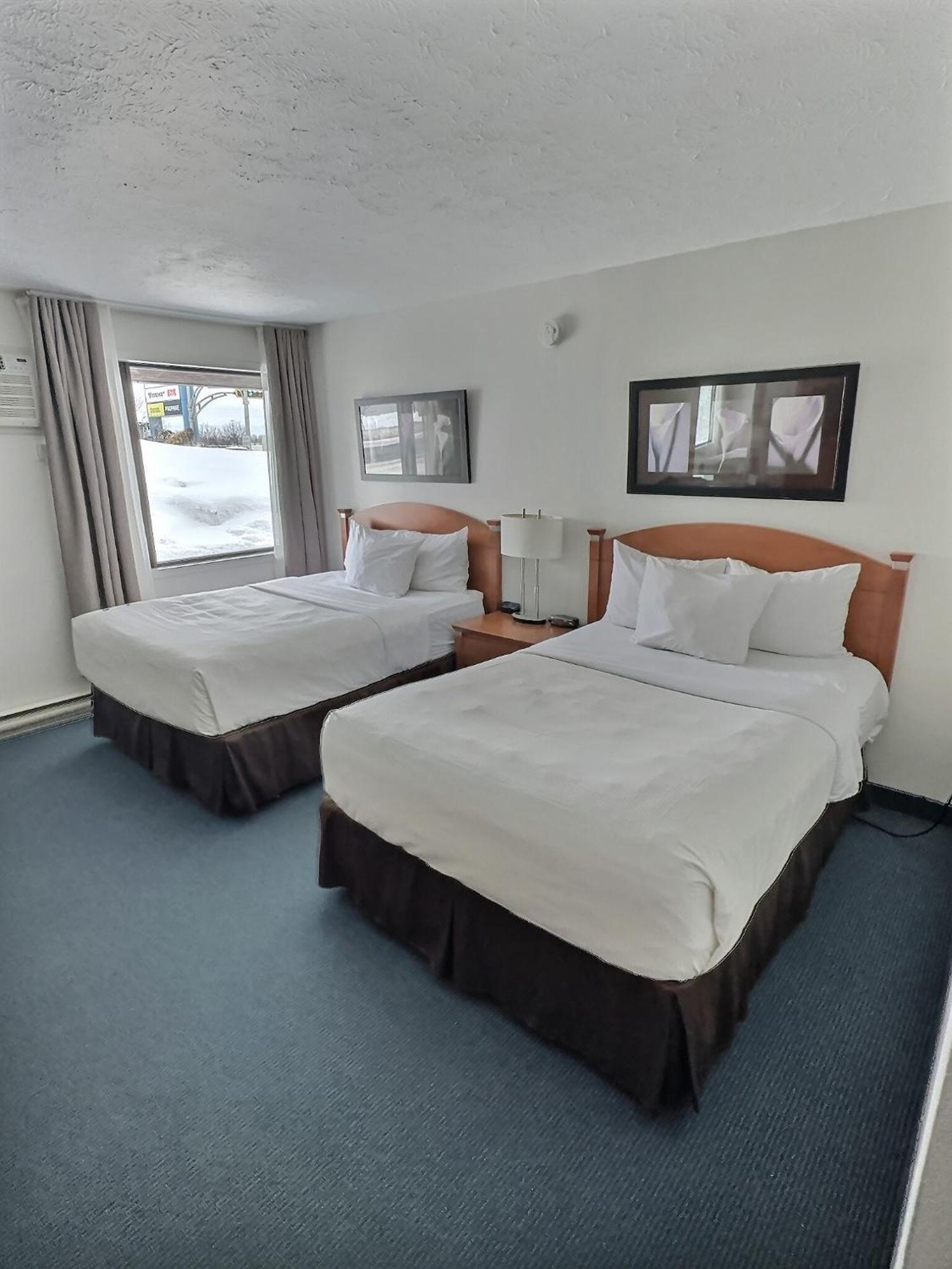 Quality Inn Rouyn-Noranda Ngoại thất bức ảnh